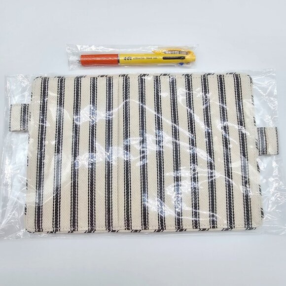 Hobonichi Lined Fabric Herringbone (Ivory x Black) A6 2025 w Uniball Pen - NEW - Picture 3 of 16